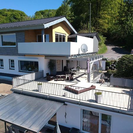 Seeblick-Ferienwohnung Im "Ferienhaus Agger-Blick" Mit Traumhafter Sonnen-Terrasse, Sauna, E-Kamin & Kajak غومرسباخ المظهر الخارجي الصورة