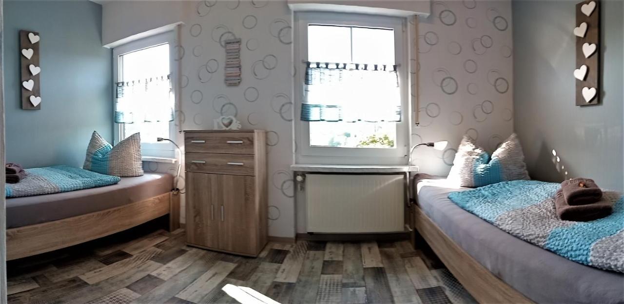 Seeblick-Ferienwohnung Im "Ferienhaus Agger-Blick" Mit Traumhafter Sonnen-Terrasse, Sauna, E-Kamin & Kajak غومرسباخ المظهر الخارجي الصورة