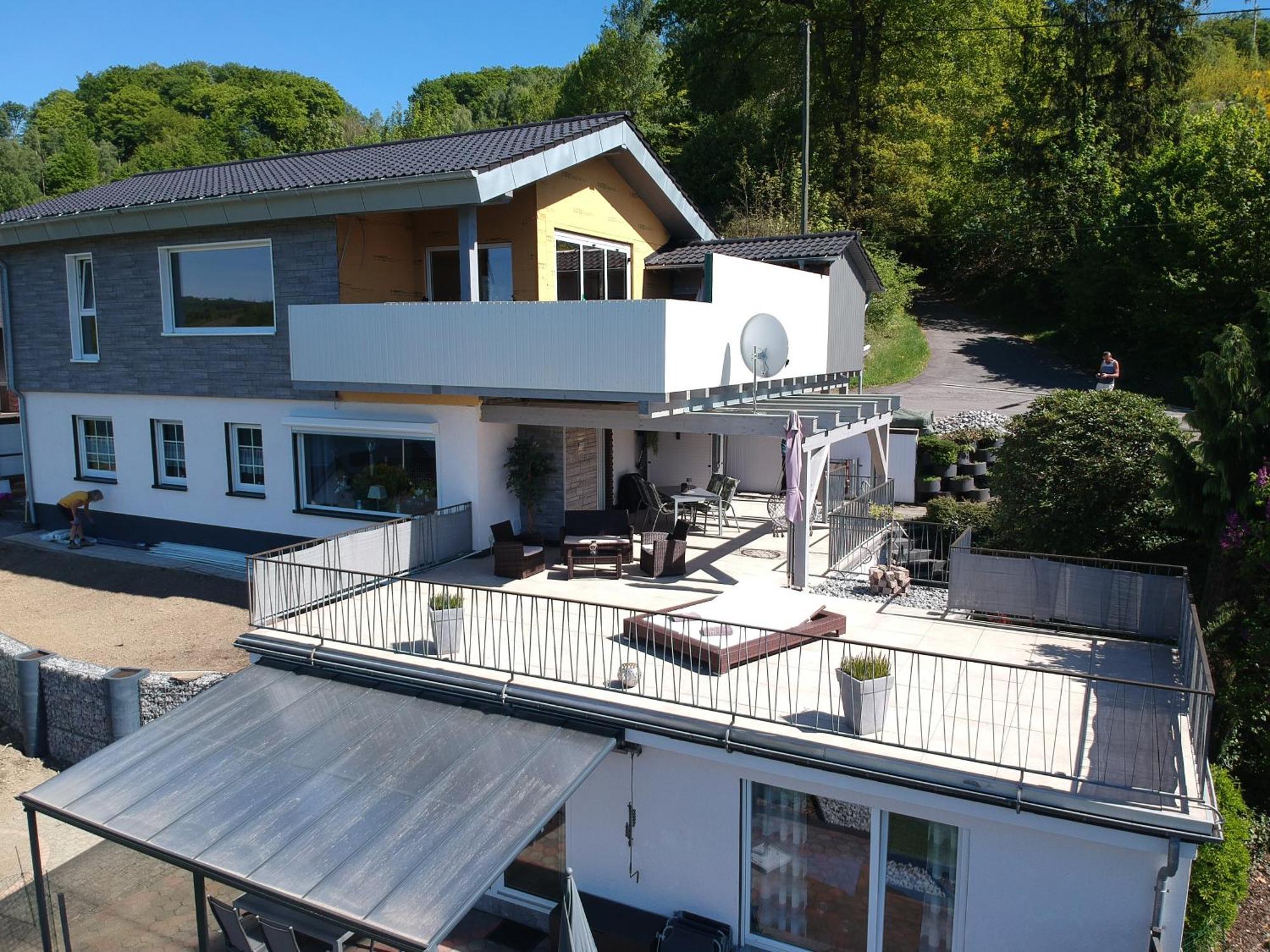 Seeblick-Ferienwohnung Im "Ferienhaus Agger-Blick" Mit Traumhafter Sonnen-Terrasse, Sauna, E-Kamin & Kajak غومرسباخ المظهر الخارجي الصورة